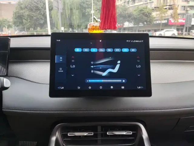 BYD Qin PLUS — Фото автомобиля 12