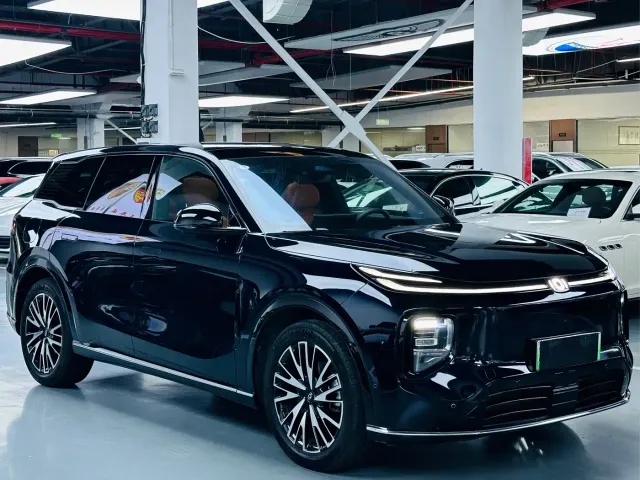 Changan Qiyuan Q07 — Фото автомобиля 3