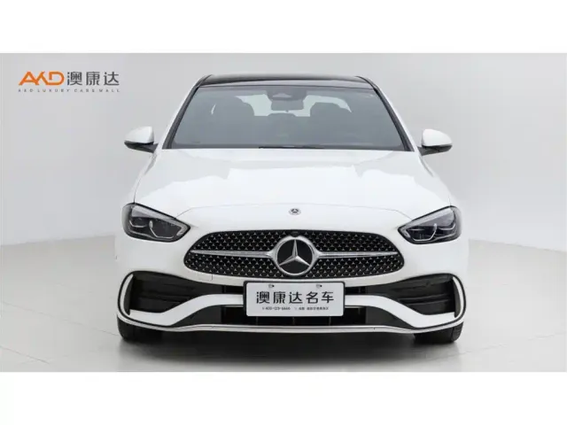 Mercedes-Benz C-Class — Фото автомобиля 2