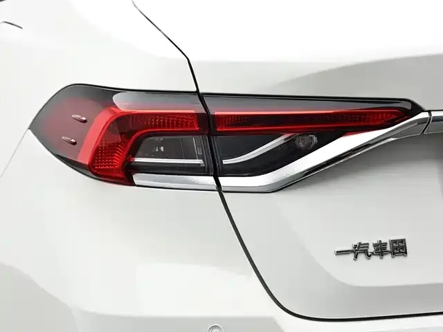 Toyota Corolla — Фото автомобиля 14