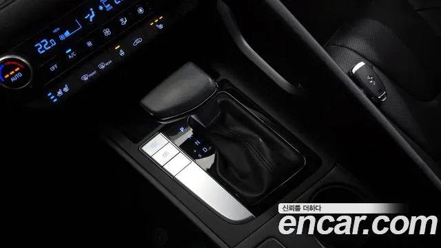 Hyundai AVANTE Avante (CN7) — Фото автомобиля 9