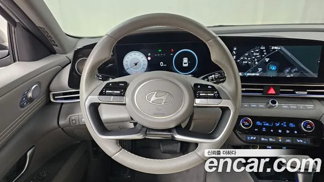 Hyundai AVANTE Новый Avante (CN7) — Фото автомобиля 13