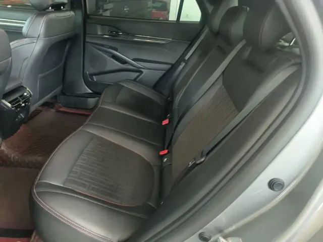 Ford Mondeo — Фото автомобиля 12