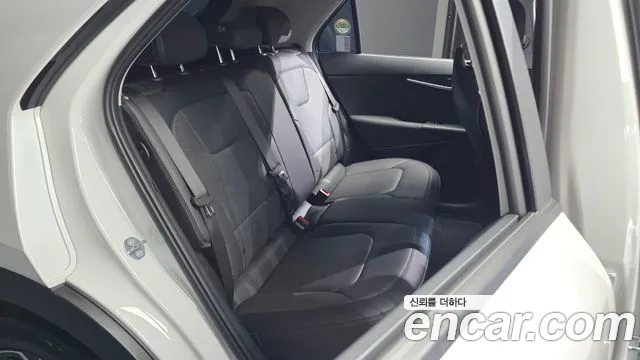 Kia Niro Niro (New) — Фото автомобиля 18