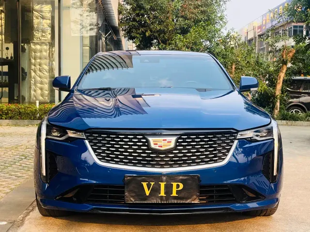 Cadillac CT4 — Фото автомобиля 2