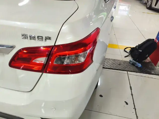 Nissan Sylphy — Фото автомобиля 7