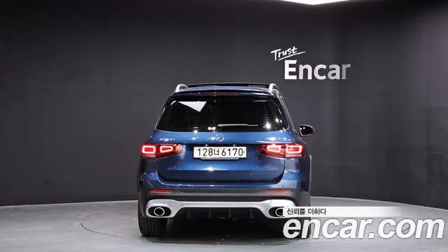 Mercedes-Benz GLB-Class — Фото автомобиля 4