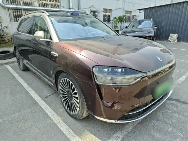 Aito M9 — Фото автомобиля 3