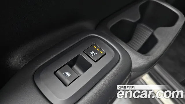 Hyundai Santafe — Фото автомобиля 10