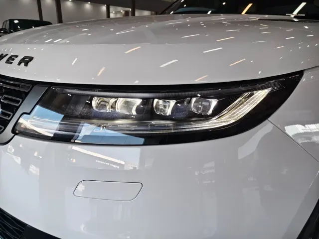 Land Rover Range Rover Sport — Фото автомобиля 4
