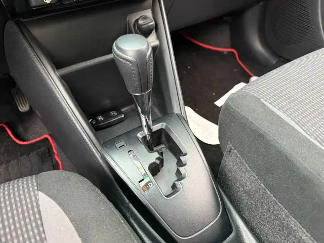 Toyota Vios FS — Фото автомобиля 9