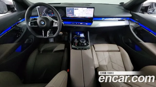 BMW 5 Series G60 — Фото автомобиля 7
