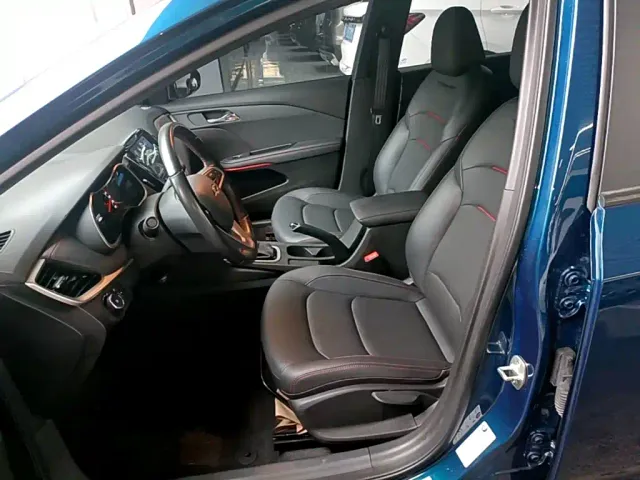 Chevrolet Monza — Фото автомобиля 14