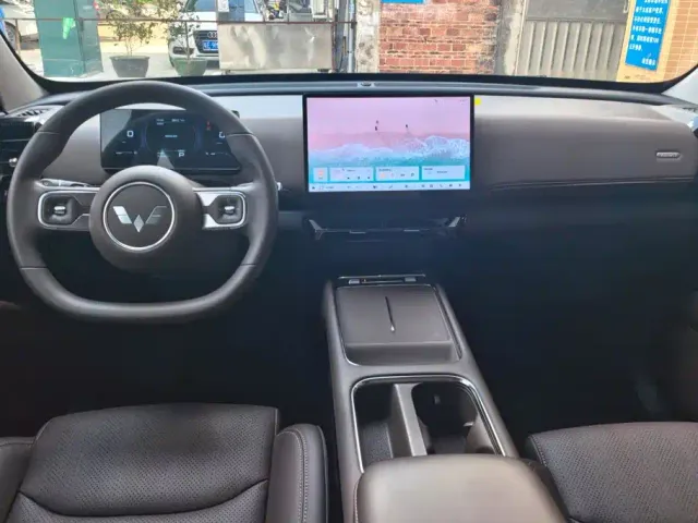 Wuling Starlight 560 — Фото автомобиля 12