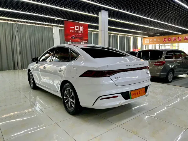 BYD Qin PLUS — Фото автомобиля 4