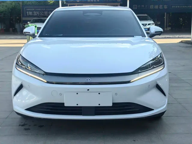 BYD Qin L — Фото автомобиля 2