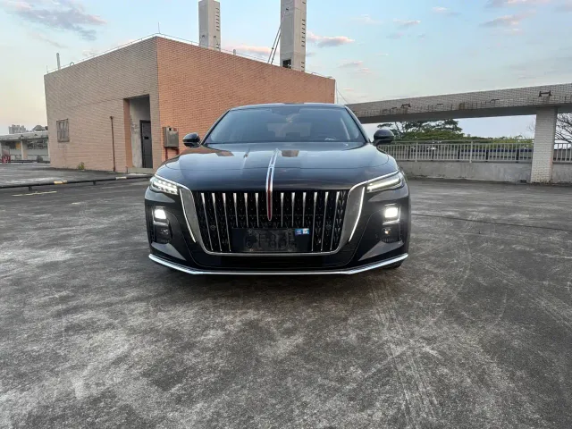 Hongqi H5 — Фото автомобиля 2