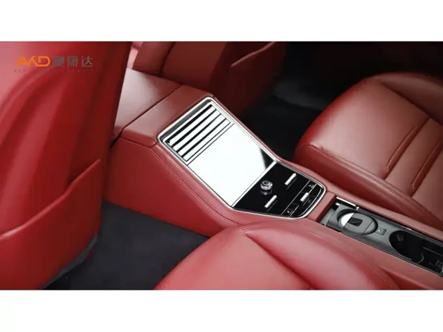 Porsche Panamera — Фото автомобиля 9