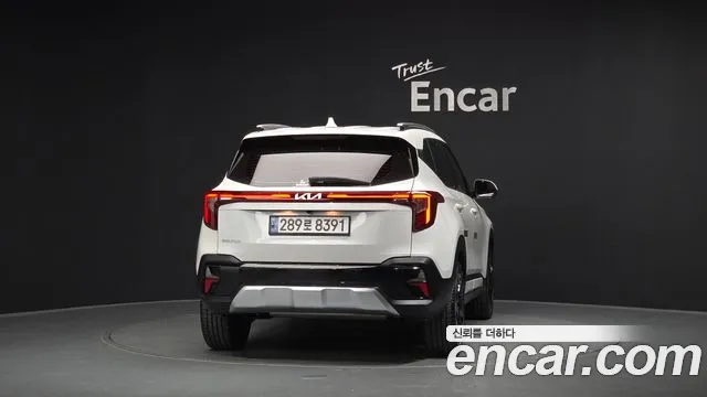 Kia Seltos New — Фото автомобиля 4