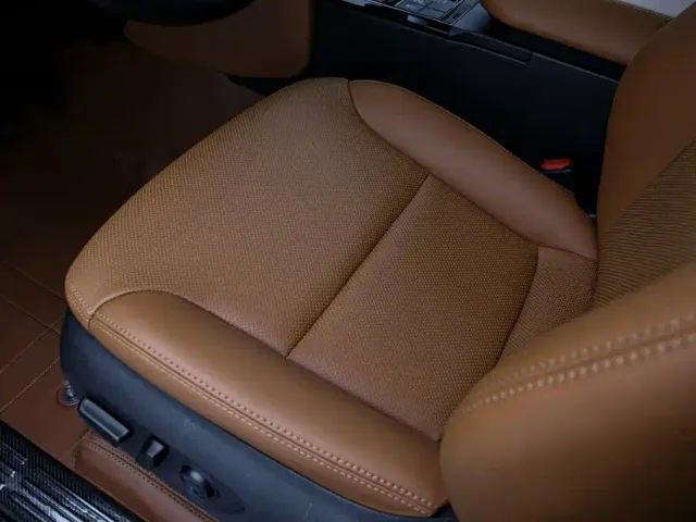 Toyota Prado — Фото автомобиля 14