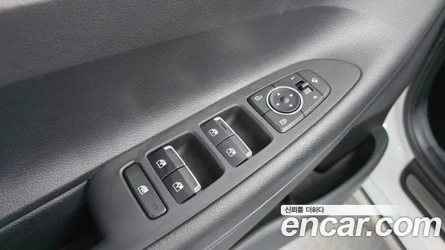 Hyundai Grandeur Grandeur (New) — Фото автомобиля 12