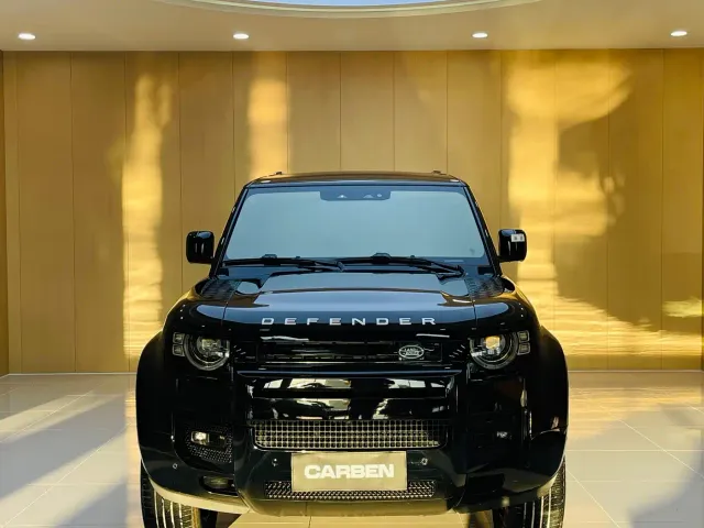 Land Rover Defender — Фото автомобиля 2