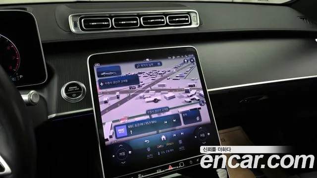 Mercedes-Benz S-Class — Фото автомобиля 14