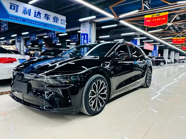 Фотография автомобиля — Zeekr 007 GT