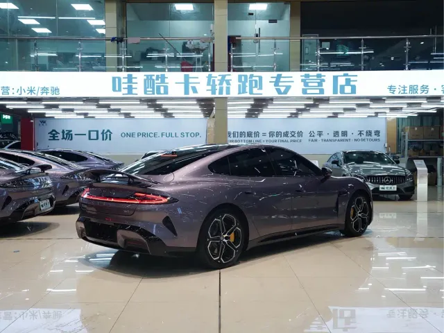 Xiaomi SU7 — Фото автомобиля 5