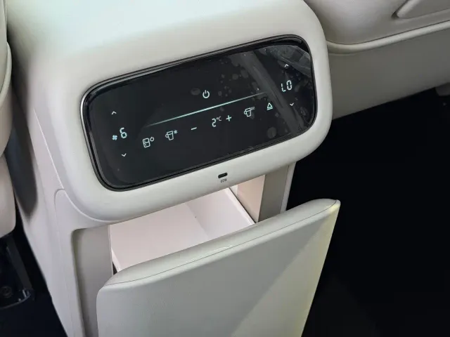 IM Motors IM LS8 2026 Model Base Version 5-seater — Фото автомобиля 9
