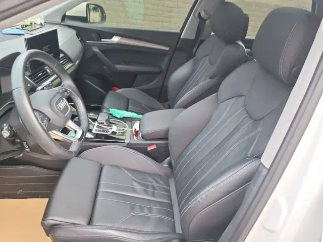 Audi Q5L — Фото автомобиля 11