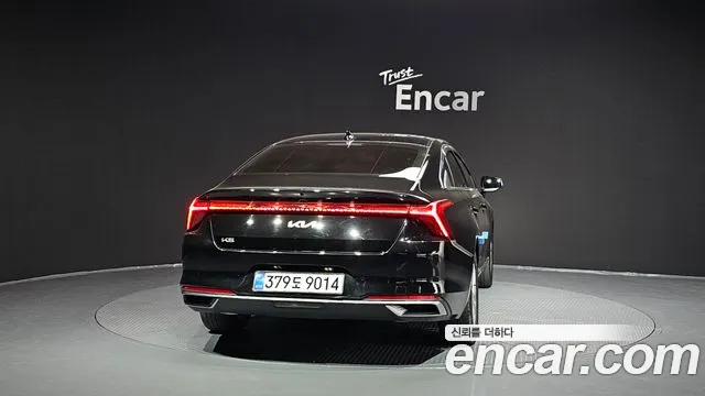 Kia K8 — Фото автомобиля 4