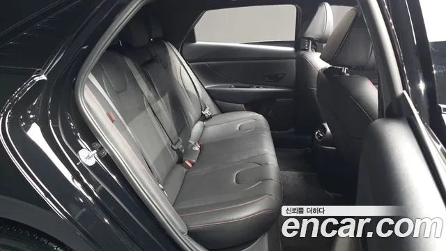 Hyundai Avante CN7 — Фото автомобиля 11