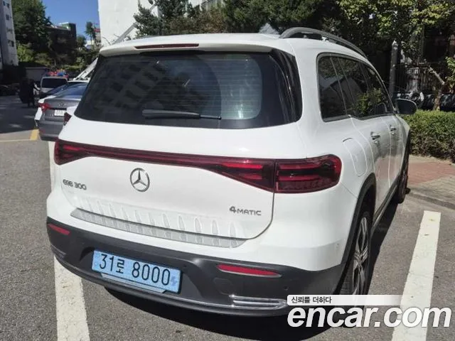 Mercedes-Benz EQB X243 — Фото автомобиля 4