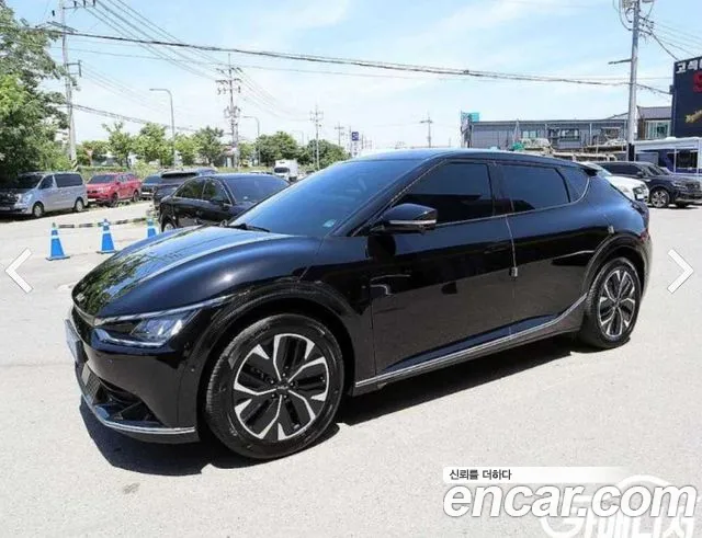 Kia EV6 — Фото автомобиля 2