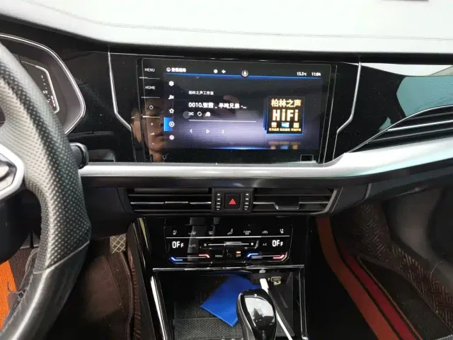 Volkswagen Passat — Фото автомобиля 5