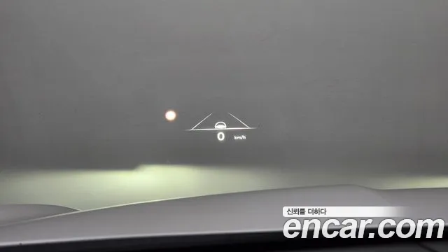 Genesis GV70 2.5T Бензин 2WD — Фото автомобиля 17