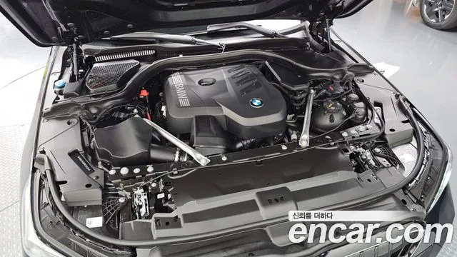 BMW 5-Series — Фото автомобиля 2
