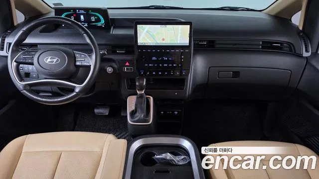 Hyundai Staria — Фото автомобиля 10