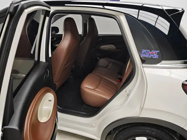 Wuling Bingo — Фото автомобиля 17