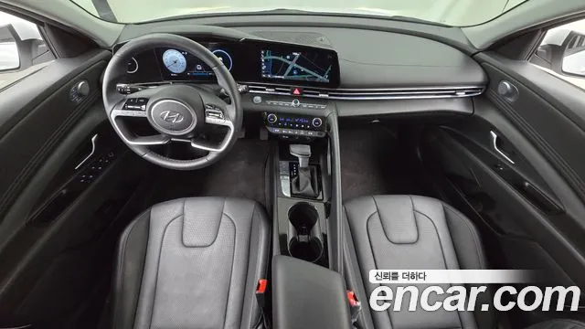 Hyundai Avante CN7 — Фото автомобиля 7