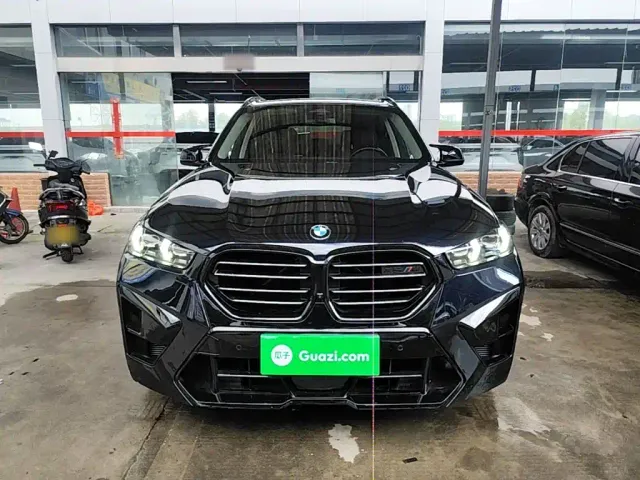 BMW X5 — Фото автомобиля 2