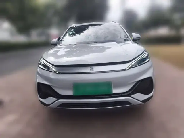 BYD Yuan PLUS — Фото автомобиля 2