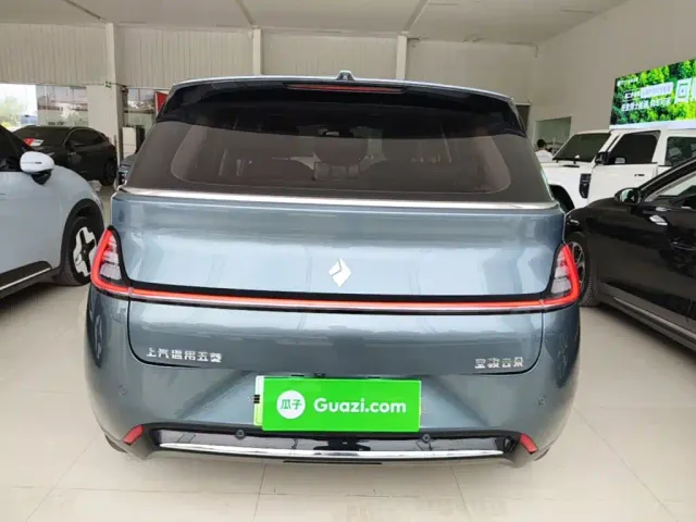Baojun Cloud — Фото автомобиля 5
