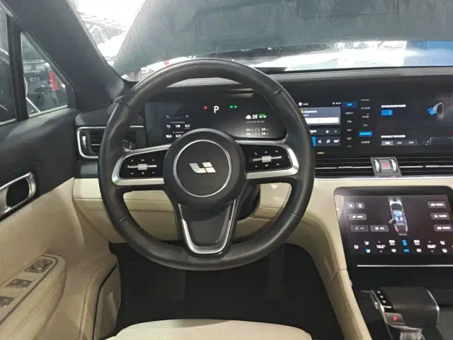 Li Auto ONE — Фото автомобиля 14