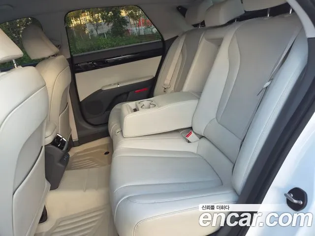 Hyundai Grandeur GN7 — Фото автомобиля 17