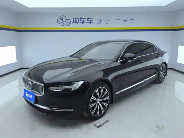 Фотография автомобиля — Volvo S90