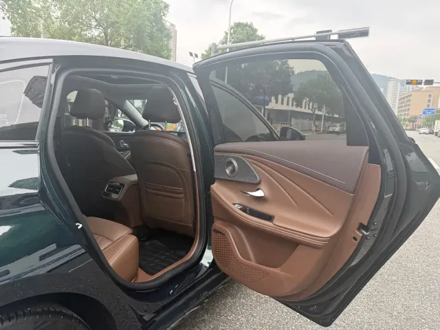 Chery Arrizo 8 — Фото автомобиля 16