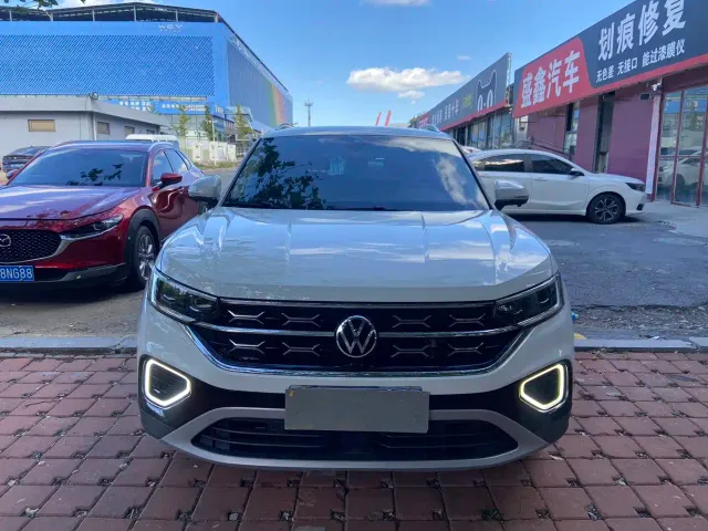 Фотография автомобиля — Volkswagen Tayron