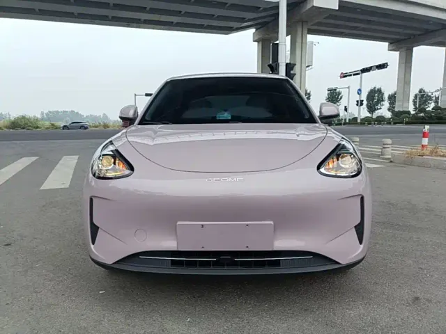 Geely Starry Wish — Фото автомобиля 2